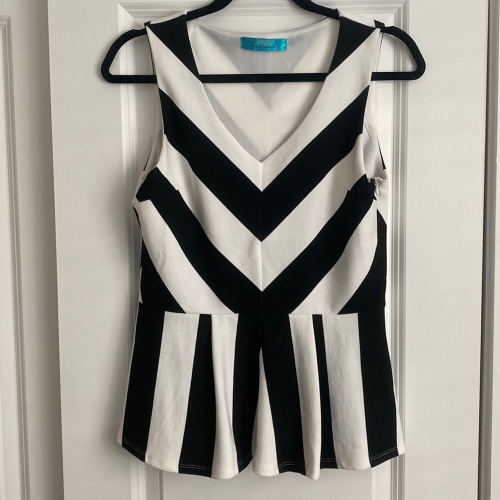 Boutique blouse (brand buttons) black and white, size medium.